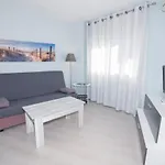 Edificio Apolo 7 * קלפה