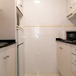 Edificio Apolo 7 דירה