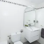 Edificio Apolo 7 * קלפה