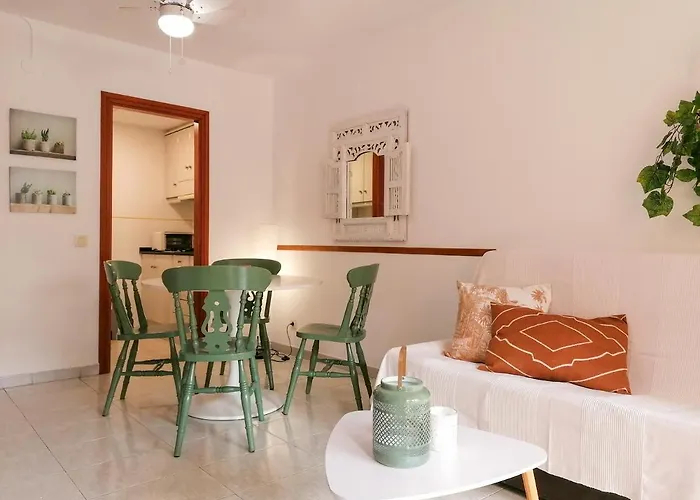 Apartamento Edificio Apolo 7 *